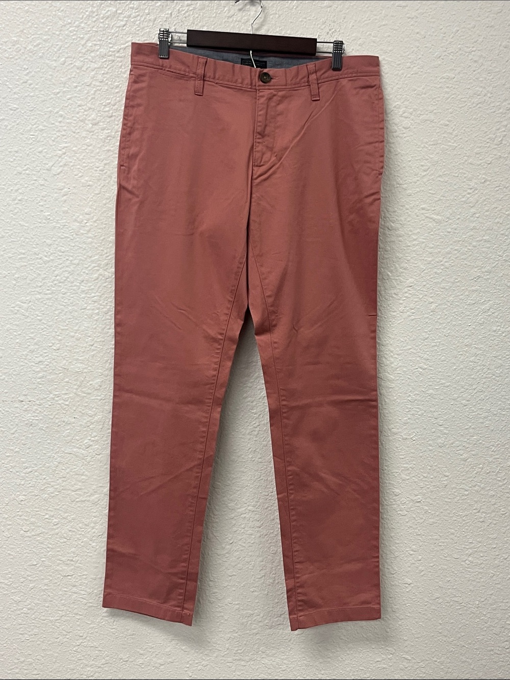 14th & Union Slim Chino Pants in Dusty Rose 34x32
#1313